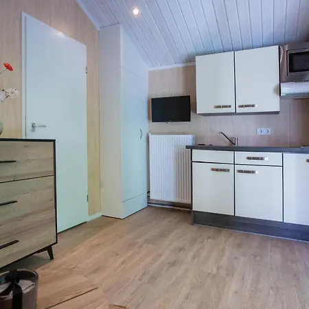 Latour 펜션 오쇼트