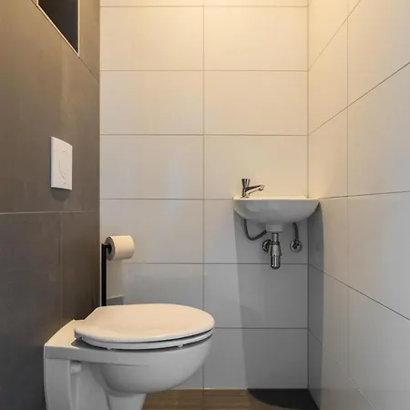 Latour 펜션 오쇼트